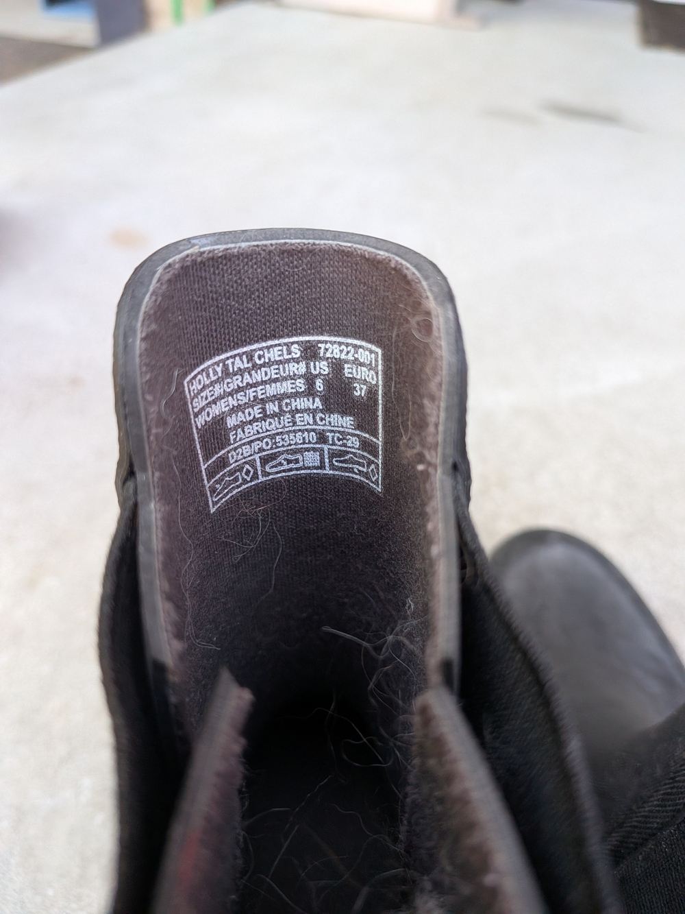 Bogs Black Chelsea-Style Winter Rain Boots - Picture 3 of 6